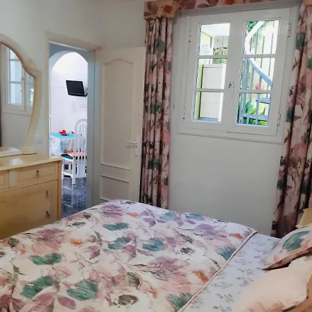 Сasa de vacaciones Cómoda Casita Con Barbacoa, Buena Conexión Wifi