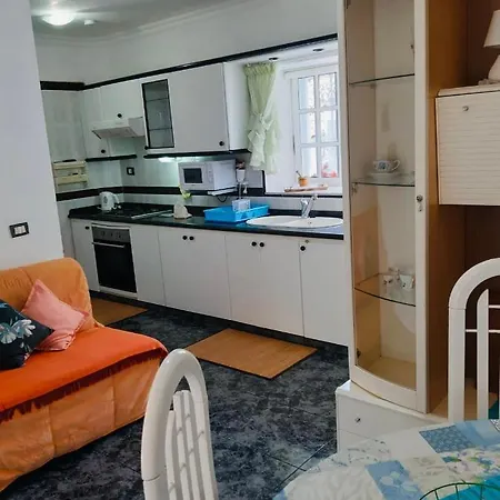 Сasa de vacaciones Cómoda Casita Con Barbacoa, Buena Conexión Wifi *